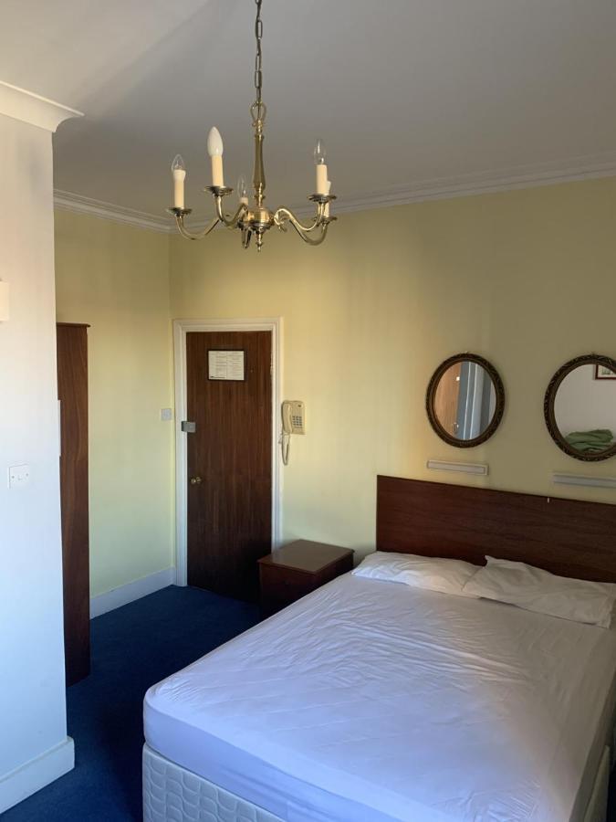 Merlyn Court Hotel Лондон Екстер'єр фото
